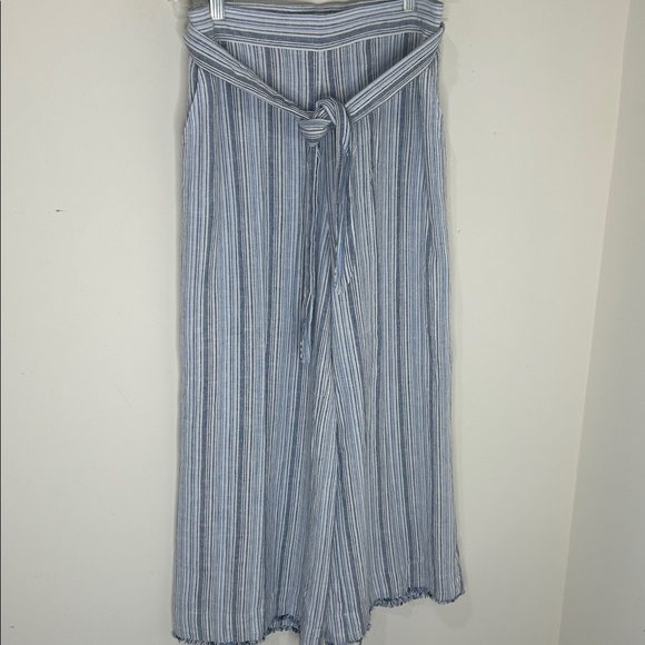 NWOT CLOTH & STONE Linen Blend Raw Hem Cropped Pants Blue Stripe Size Small - Picture 15 of 15